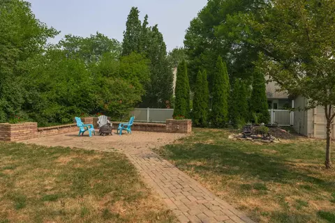 902 Crestline Dr, Normal, IL 61761 photo 27