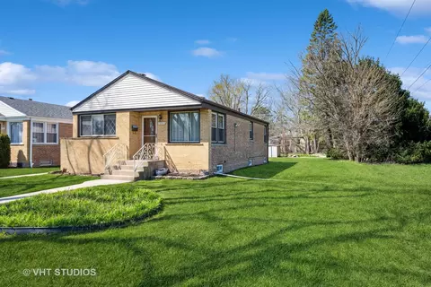 9338 Lorel Ave, Skokie, IL 60077