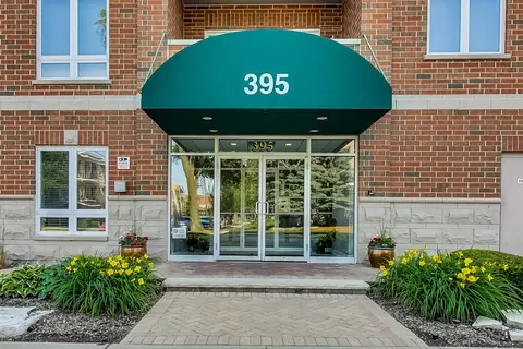 395 Graceland Ave #206, Des Plaines, IL 60016