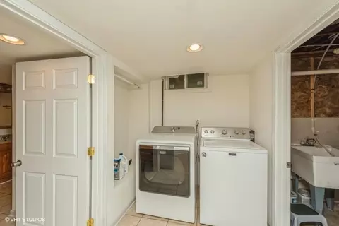 605 E Blaine St, Harvard, IL 60033 photo 12
