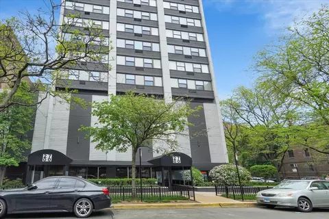 2700 N Hampden Ct #10D, Chicago, IL 60614