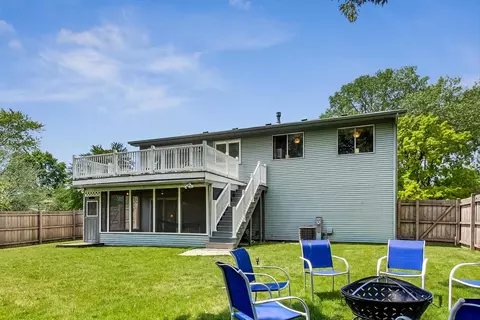 166 Thackeray Dr, Bolingbrook, IL 60440 photo 34