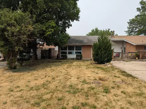 1513 Fairway Dr, Rantoul, IL 61866