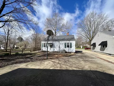 906 Normal Ave, Normal, IL 61761 photo 35