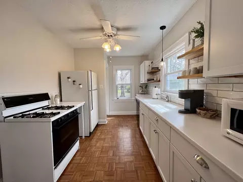 906 Normal Ave, Normal, IL 61761 photo 14