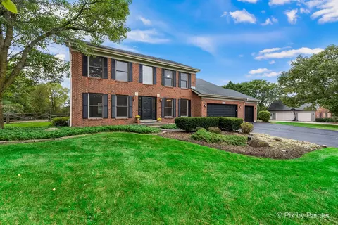 40 W725 Aberdeen Ln, Saint Charles, IL 60175