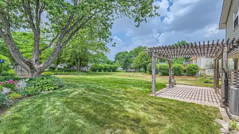 4080 Suffolk Ln, Hoffman Estates, IL 60192 photo 26