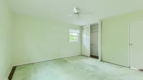 4080 Suffolk Ln, Hoffman Estates, IL 60192 photo 17