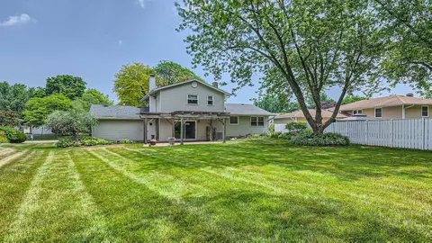 4080 Suffolk Ln, Hoffman Estates, IL 60192 photo 25