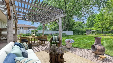 4080 Suffolk Ln, Hoffman Estates, IL 60192 photo 23