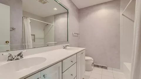 4080 Suffolk Ln, Hoffman Estates, IL 60192 photo 21