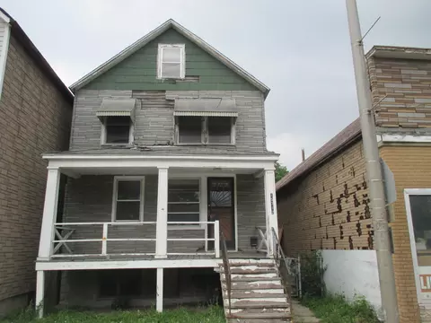 15712 Halsted St, Harvey, IL 60426