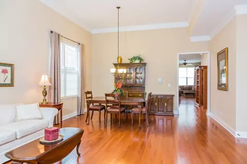 3853 Olympia Fields Dr, Elgin, IL 60124 photo 3