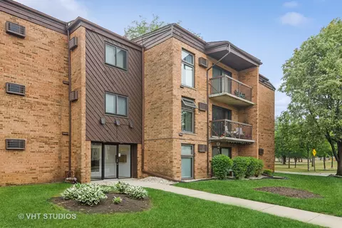 5501 N Chester Ave #13, Chicago, IL 60638