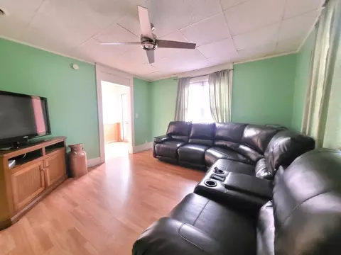 112 E Oliver St, Mansfield, IL 61854 photo 4