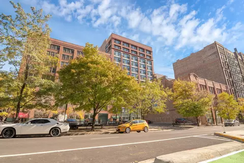 633 S Plymouth Ct #1202, Chicago, IL 60605