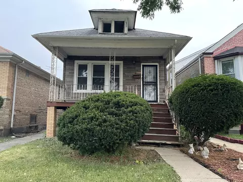 3725 W 58th Pl, Chicago, IL 60629