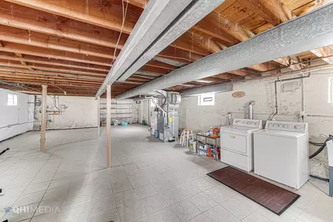8101 S Artesian Ave, Chicago, IL 60652 photo 18