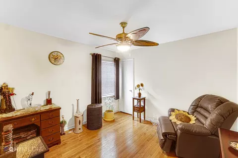 8101 S Artesian Ave, Chicago, IL 60652 photo 10
