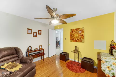 8101 S Artesian Ave, Chicago, IL 60652 photo 11
