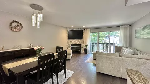 202 E Parallel St #4B, Palatine, IL 60067 photo 8
