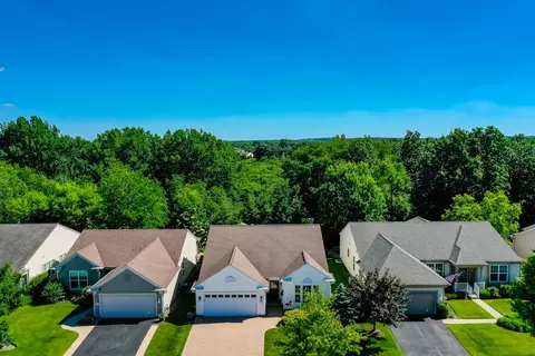 14068 Westmore Rd, Huntley, IL 60142