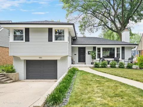 886 S Bryan St, Elmhurst, IL 60126