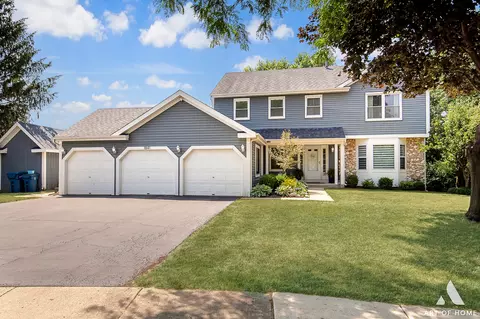 1841 Glenmoor Dr, West Dundee, IL 60118