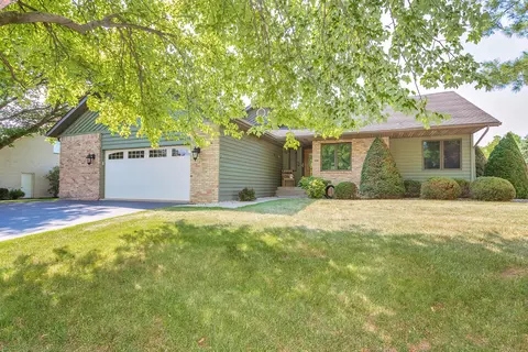 1201 Winged Foot Dr, Twin Lakes, WI 53181