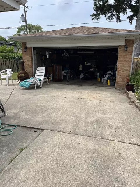 1712 N Maple St, Des Plaines, IL 60018 photo 12