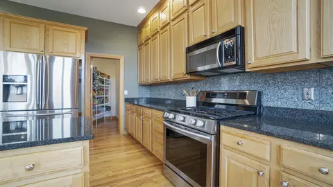 12743 Skyline Dr, Roscoe, IL 61073 photo 16