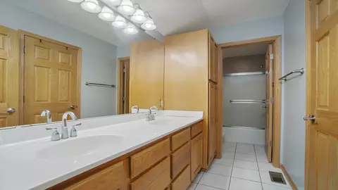 12743 Skyline Dr, Roscoe, IL 61073 photo 33