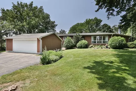 720 Mchenry Rd, Wheeling, IL 60090