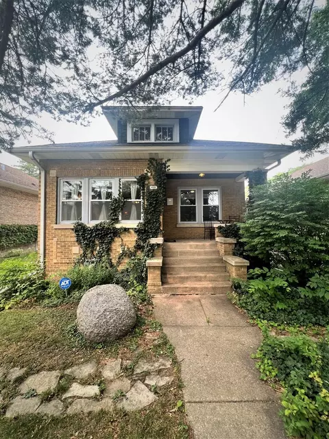 116 Lathrop Ave, River Forest, IL 60305 photo 2