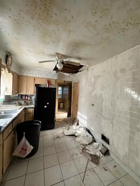 2119 E 96th St, Chicago, IL 60617 photo 5
