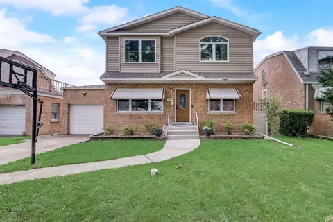3009 Ernst St, Franklin Park, IL 60131