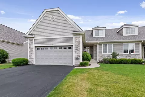 3233 Brook Harbour Dr #3A, Rockford, IL 61114
