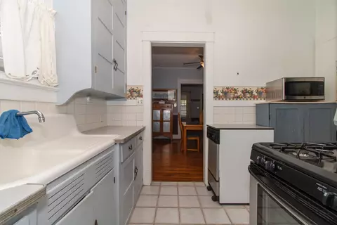 1402 E Jackson St, Bloomington, IL 61701 photo 16