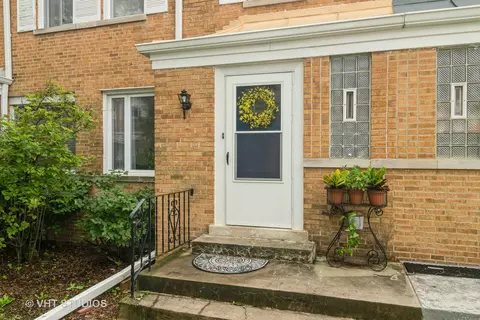 1424 N Harlem Ave #C, River Forest, IL 60305