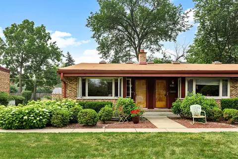 1169 Waukegan Rd #1169, Deerfield, IL 60015