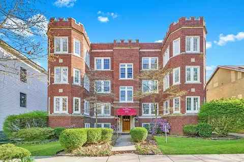 305 W University Ave #3, Champaign, IL 61820
