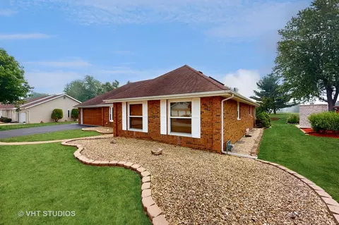 222 Miller St, Beecher, IL 60401 photo 3