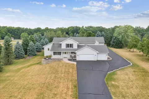 8609 S Rood Rd, Kingston, IL 60145