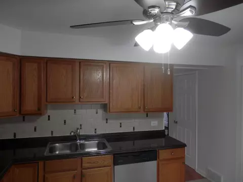 8 E Judith Ann Dr, Mount Prospect, IL 60056 photo 11