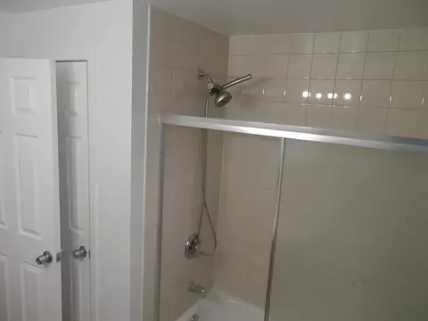 8 E Judith Ann Dr, Mount Prospect, IL 60056 photo 24