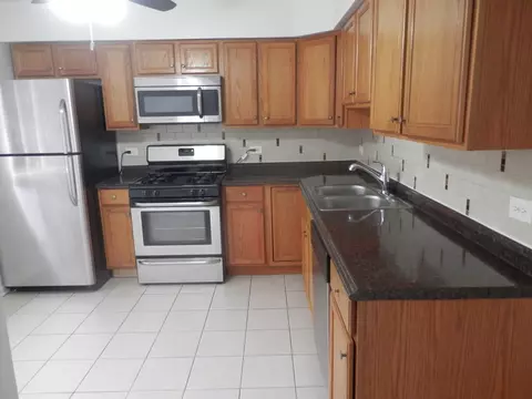 8 E Judith Ann Dr, Mount Prospect, IL 60056 photo 9