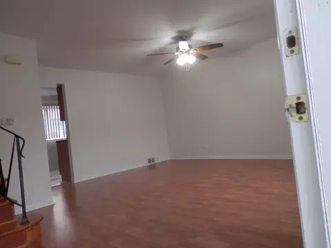 8 E Judith Ann Dr, Mount Prospect, IL 60056 photo 4