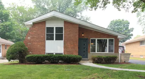 244 N Lombard Ave, Lombard, IL 60148