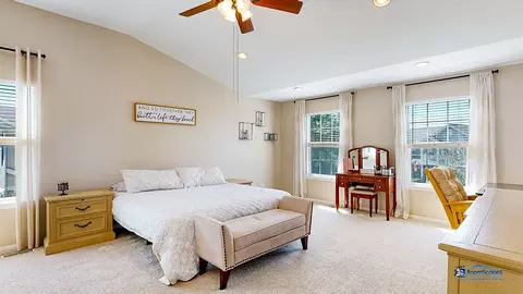 910 Limerick Ln, Mchenry, IL 60050 photo 35