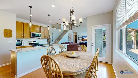 910 Limerick Ln, Mchenry, IL 60050 photo 14